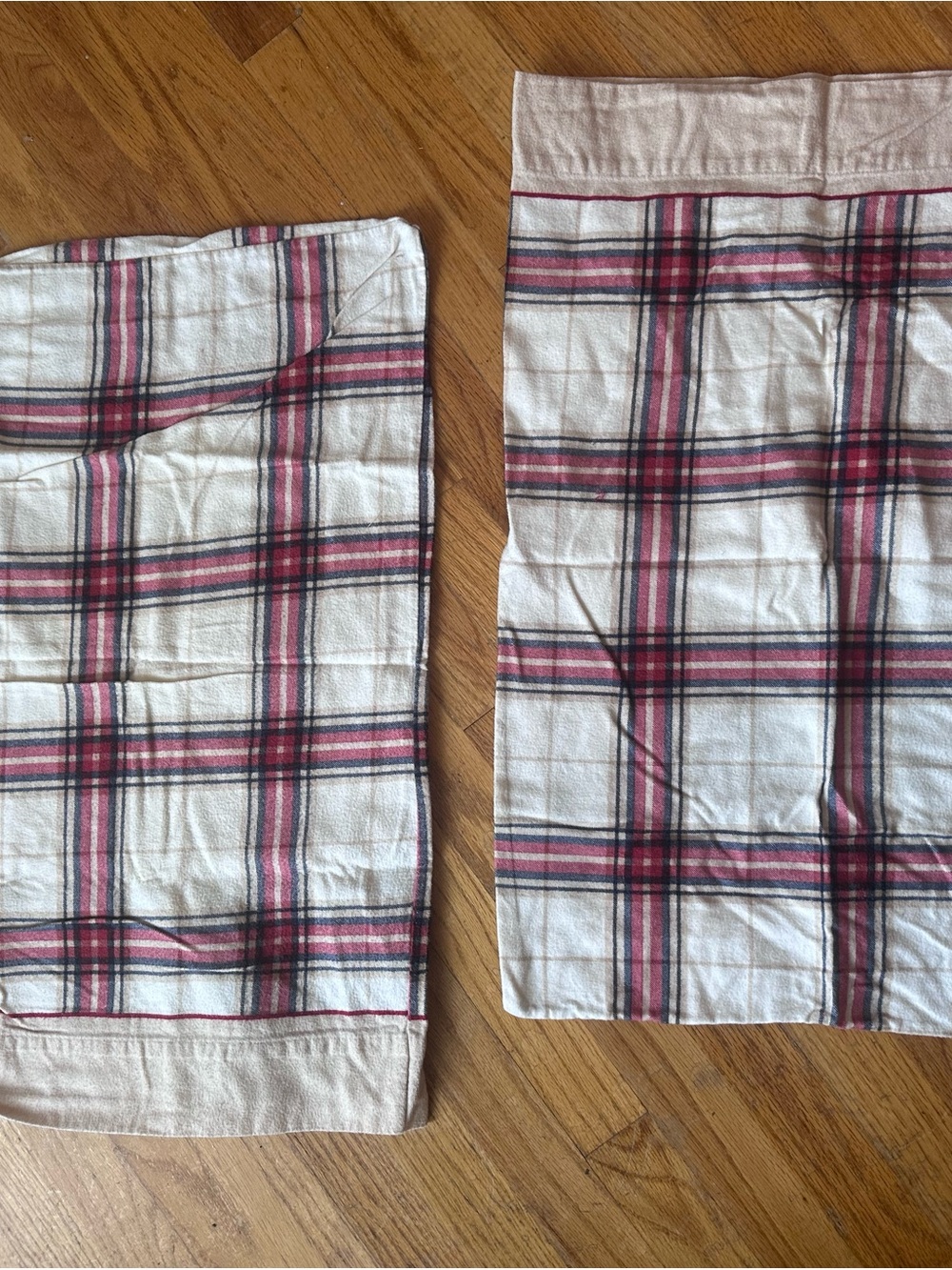 Mainstays Plaid Flannel Queen Fitted Sheet and Matching Pillowcases